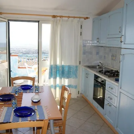Borgo Marino شقة فندقية باديسي