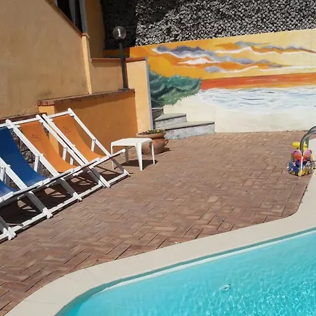 Borgo Marino 3* バデージ